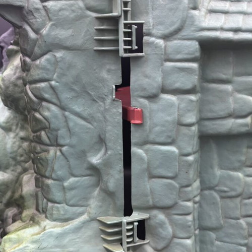 Castle Grayskull Shell 1981 vintage, like new