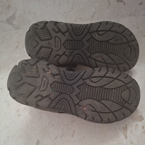 Saxo blues children's sandals size 27 used, khaki