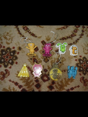 Ugly Dolls Kinder Set like new, figures and charms