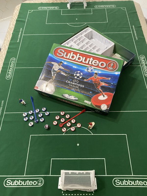 Vintage Subbuteo UEFA Champions League set with gift corner figures