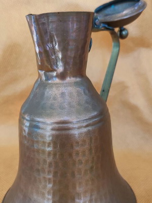 Copper hammered jug like new