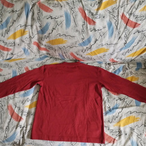 Reebok M red blouse new with tags for 9-10 years old