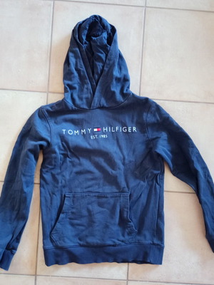 Tommy Hilfiger Kids Hoodie navy blue like new, size 12