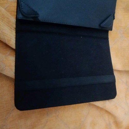Tablet case for 7-inch leather black like new