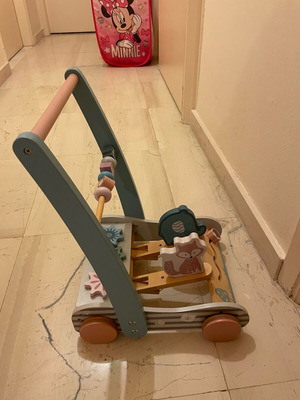 Wooden walker like new Viga Toys animal friends