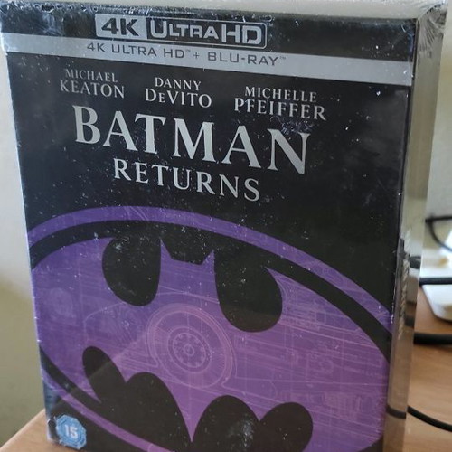Batman Returns 4k UHD Blu-Ray new with second CD