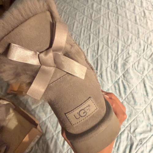 Ugg Australia boots grey size 41 like new