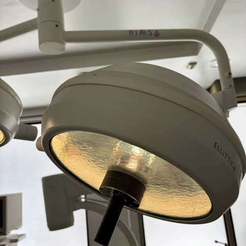 Surgical Light 250,000 LUX GIMA like new