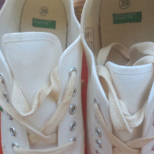 Benetton Sneakers No39 Canvas Off-White New