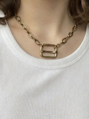 Chunky Gold Chain Necklace with Buckle Pendant new