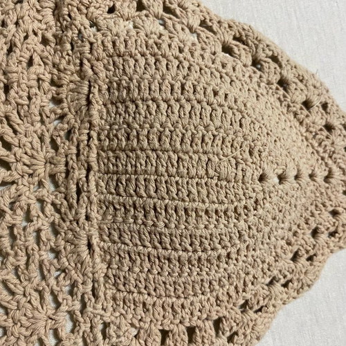 Knitted bikini top like new, beige