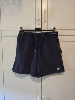 Nike men's shorts like new
