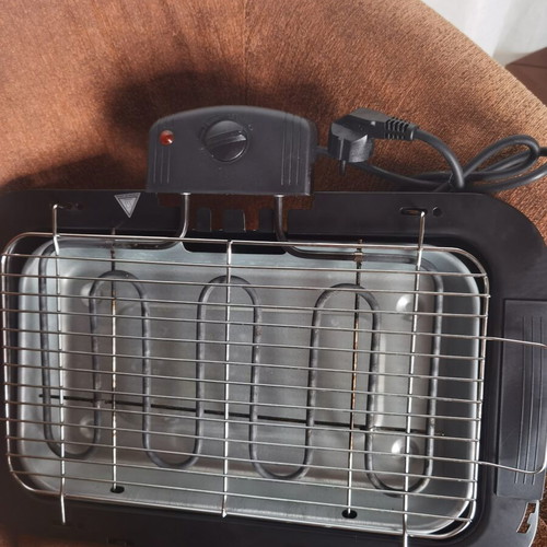 Electric grill like new