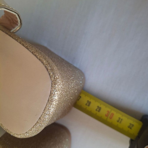 Gold Sandals size 43, comfortable, new