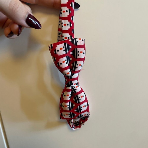 H&M digital snowman bow tie red and white new