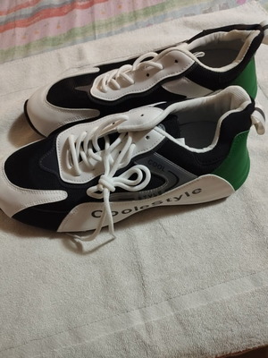 Men's sport shoes size 45 new, multicolor