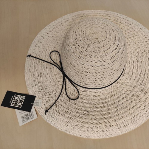 Women's white summer hat new, size L