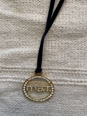 MAT necklace like new with velvet strap and rhinestones