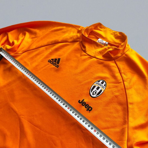 Vintage Juventus x Adidas 2016/17 Training Sweatshirt size 2XL