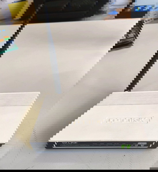 TPLINK MODEM ROUTER ADSL2+