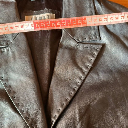 Lapel leather trench coat black like new, size M