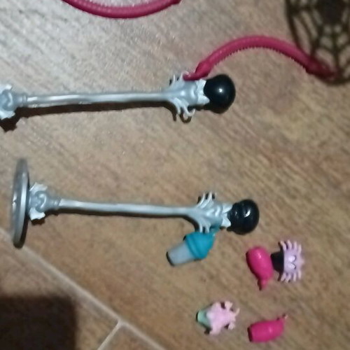Monster High Frights Premiere Party Playset like new, almost complete