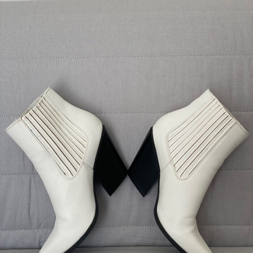 White Western boots like new, size 38