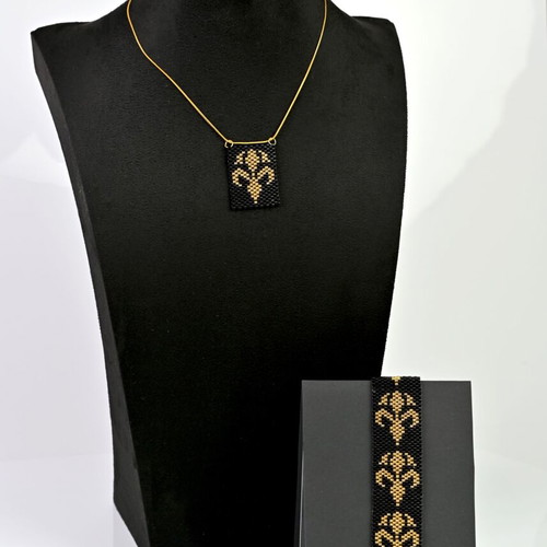 Golden Iris necklace and bracelet custom made, black and gold