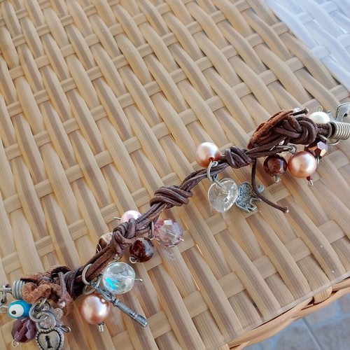 Handmade necklace and bracelet set like new