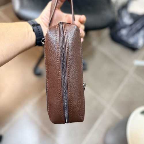 De Raggi leather pouch new, two colors black and brown