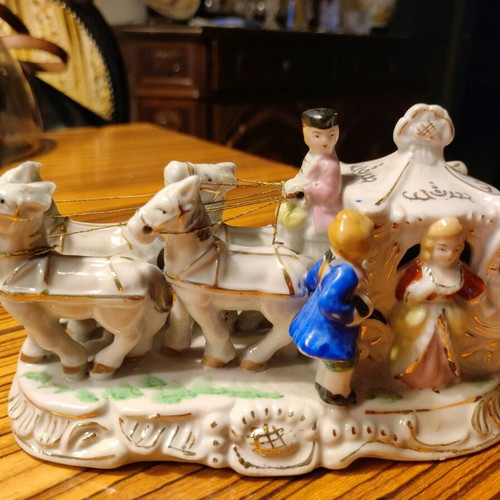 Japanese Hand-Painted Figurine like new