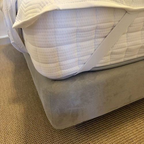 Media Strom semi-double bed and mattress like new, 1.20x2.00