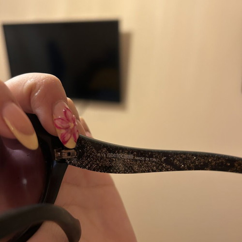 Roberto Cavalli Aishat SRC826 01B 54 21 sunglasses used, black frame