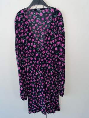 Floral dress Bershka medium like new, multicolored purple