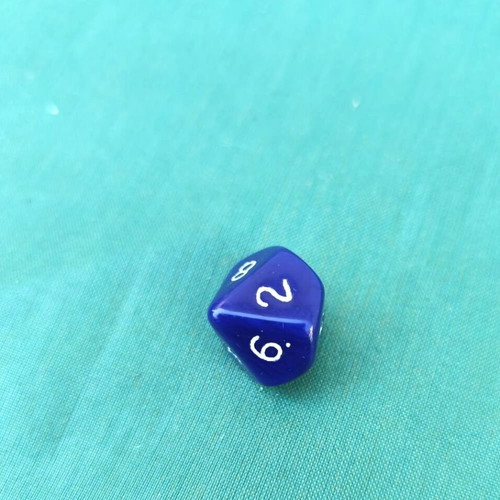 Five-sided die d5, blue-violet plastic