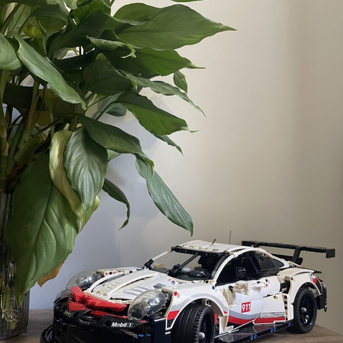 Lego Technic 42096 Porsche 911 RSR like new with instructions and box