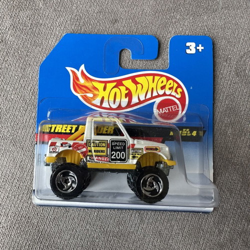 Hot Wheels Suzuki Jimny Street Roader vintage mainline new