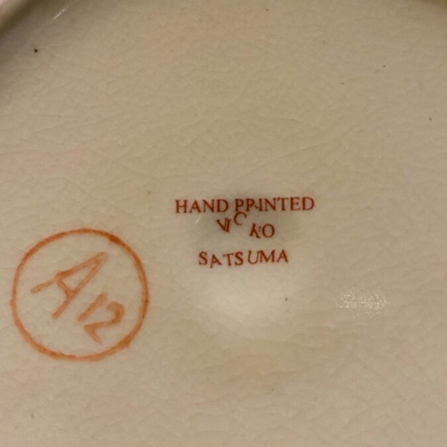 Decorative vase hand-painted like new
