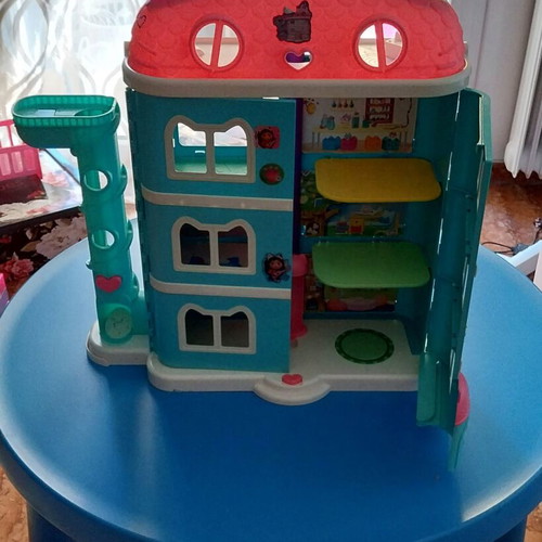 Gabby dollhouse used