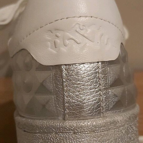 Γυναικεία Platform Sneakers Ash Νο 39 δερμάτινα σε ασημί μεταλλικό χρώμα σαν καινούργια