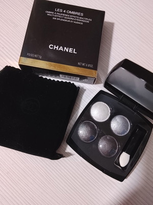 Chanel Les 4 Ombres Splendeur et Audace eyeshadow palette new with box and case