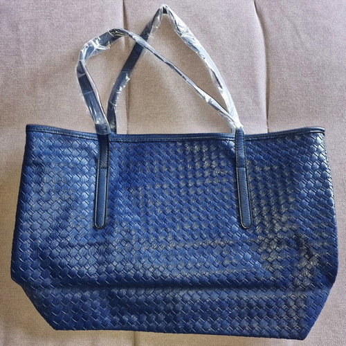 Shopper bag blue with woven design new