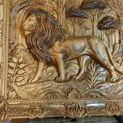 Wooden panel Lion new, size 46-46-6 cm