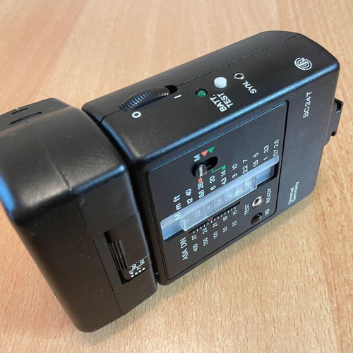 Unomat BC24T camera flash like new