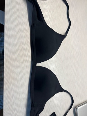 Intimissimi bra used, black, very comfortable without underwire