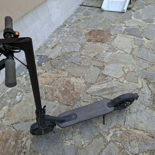 Xiaomi electric scooter good condition
