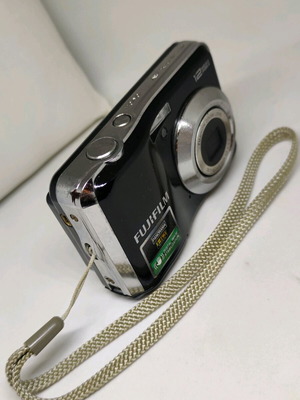 Fujifilm FinePix AV100 12.2MP digital camera used, for parts or repair