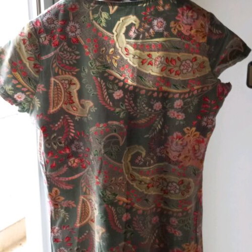 Women's cotton summer dress size M like new, multicolored