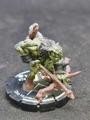 Mage Knight 2.0 Orc Hunter #040 like new