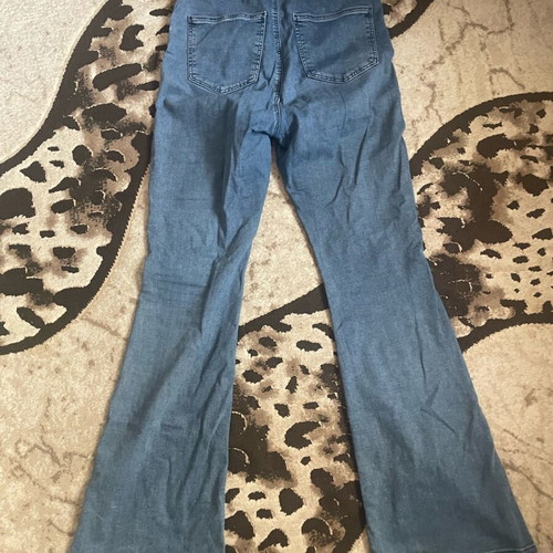 Shein blue flared jeans size M like new